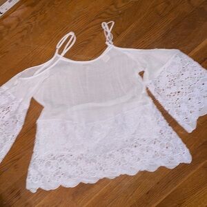 bell sleeved cold shoulder top blouse breathable white scallop lace coverup